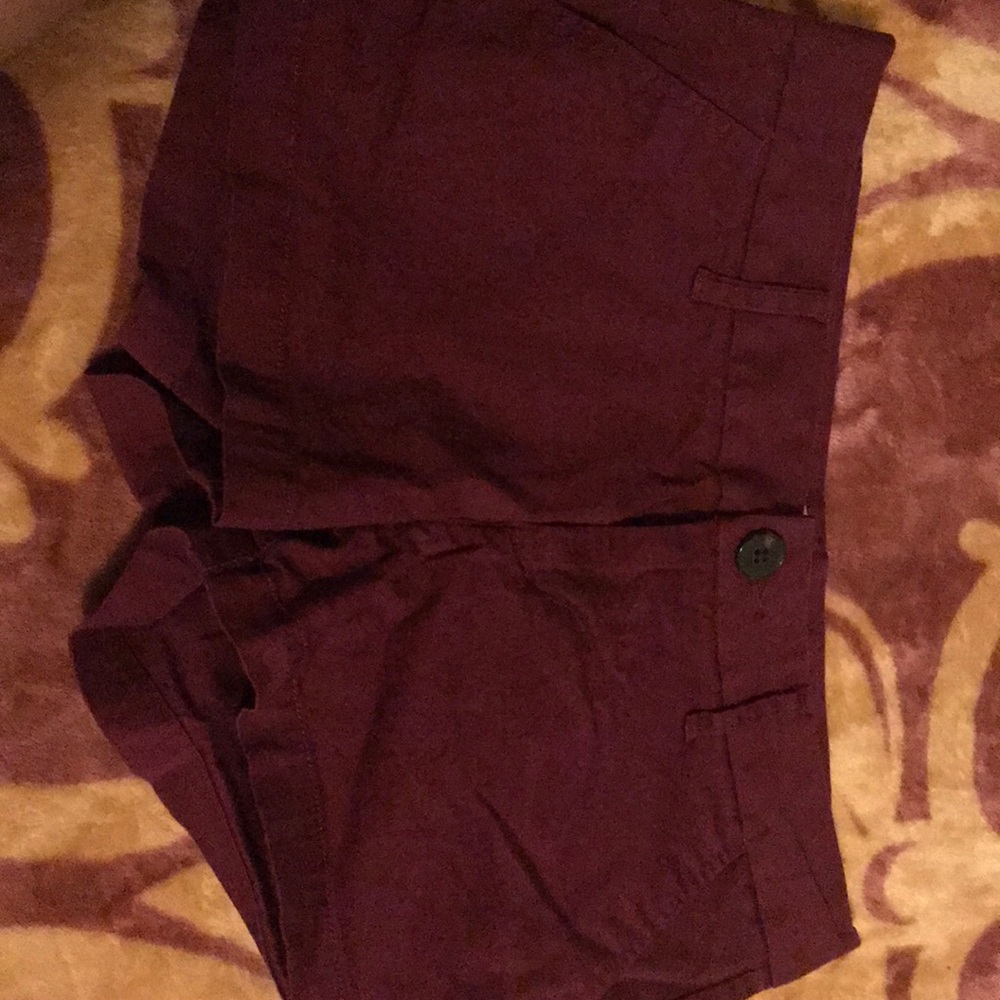 maroon shorts